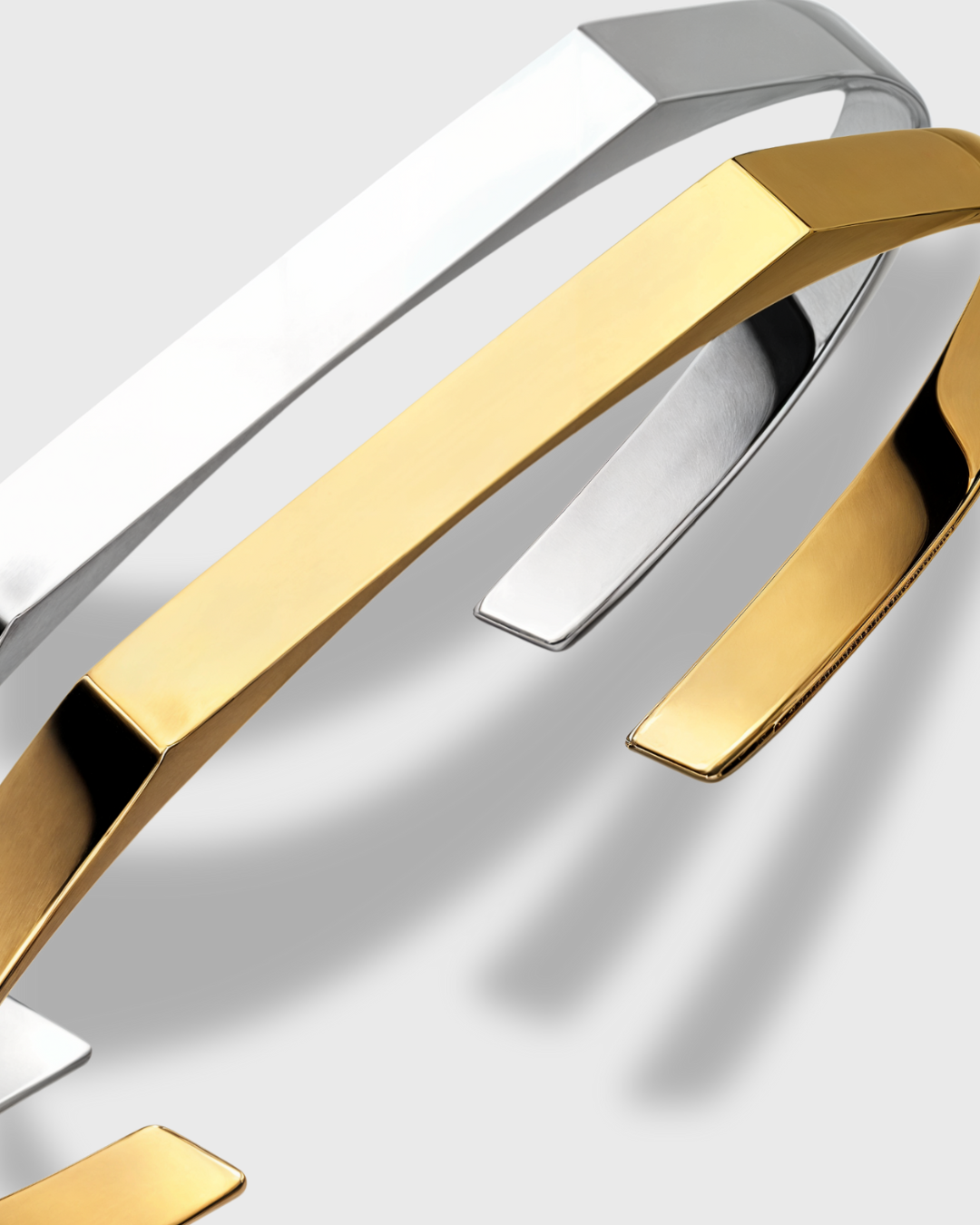 GRAND SUCESS – SIGNET CUFF